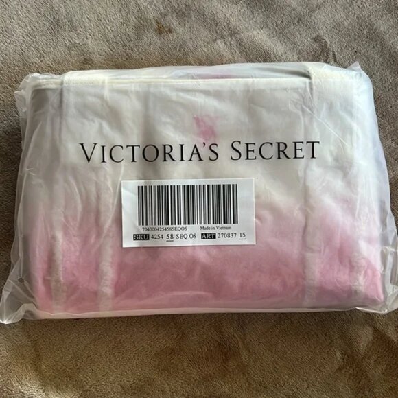New in Packaging Large Victoria's Secret Ombré Pink Yellow Beige Beach Tote Bag - Picture 2 of 4